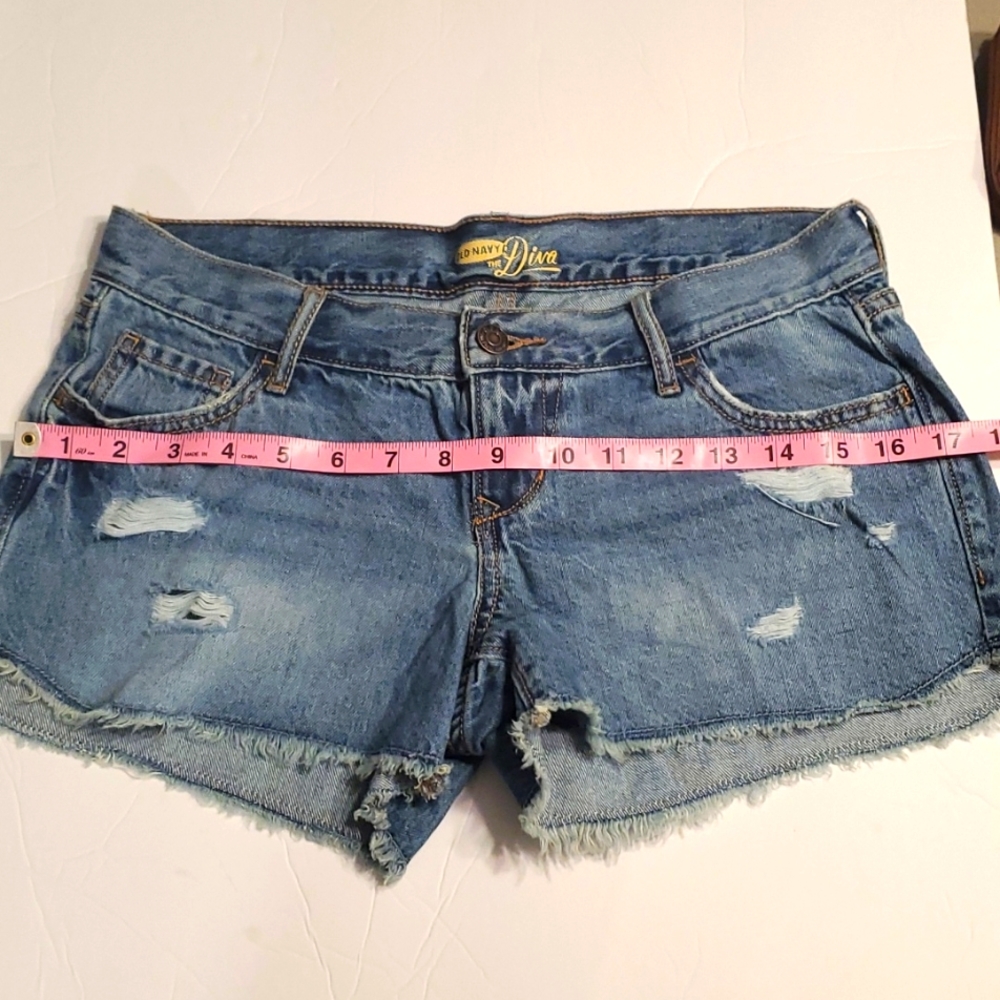 Old Navy Diva Size 2 PETITE 100% Cotton Very good condition